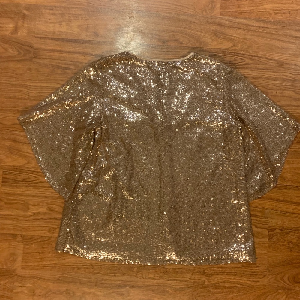 NWT- Roz&ali gold sequin top - Picture 4 of 6